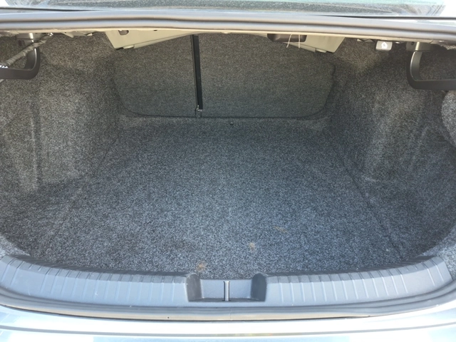 VW Jetta COMFORTLINE * * CARFAX * * АВТО КРЕДИТ * * - автомобили, коли, обяви за нови и употребявани 8