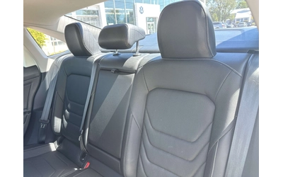 VW Jetta КОЖА, ПОДРЕВ, НАВИ, СЕРВИЗНА ИСТОРИЯ, ЦЕНА ДО БГ - автомобили, коли, обяви за нови и употребявани 9