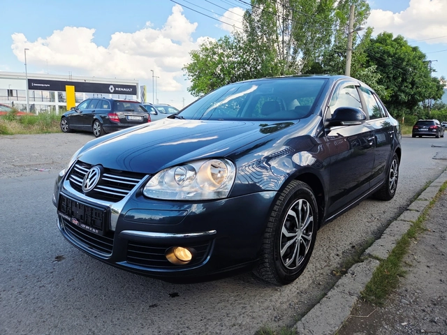 VW Jetta 1, 600EURO4 - автомобили, коли, обяви за нови и употребявани 3