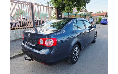 VW Jetta 1, 600EURO4 - автомобили, коли, обяви за нови и употребявани 6