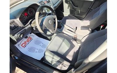 VW Jetta 1, 600EURO4 - автомобили, коли, обяви за нови и употребявани 7