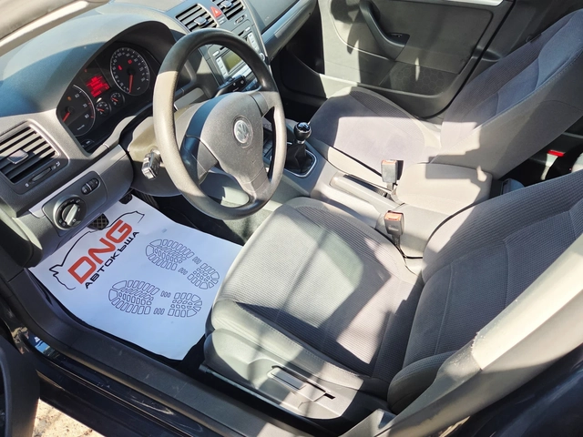 VW Jetta 1, 600EURO4 - автомобили, коли, обяви за нови и употребявани 7