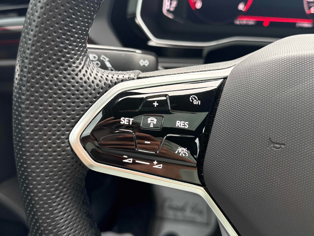 VW JETTA GLI 2.0L 4cyl FWD - автомобили, коли, обяви за нови и употребявани 11