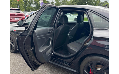VW JETTA GLI 2.0L 4cyl FWD - автомобили, коли, обяви за нови и употребявани 18