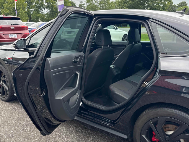 VW JETTA GLI 2.0L 4cyl FWD - автомобили, коли, обяви за нови и употребявани 18