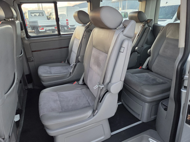 VW Multivan 2.5 TDI, Клима, Нави, Автомат /ЛИЗИНГ - автомобили, коли, обяви за нови и употребявани 11