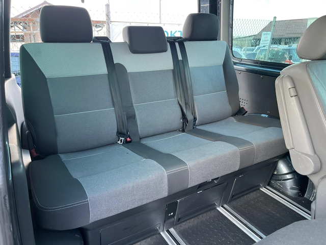 VW Multivan 1.9TDI 116кс. КЛИМАТРОНИК АВТОПИЛОТ EURO 4 - автомобили, коли, обяви за нови и употребявани 8