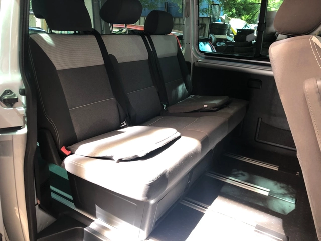 VW Multivan 2.5TDi - 4Motion - автомобили, коли, обяви за нови и употребявани 9