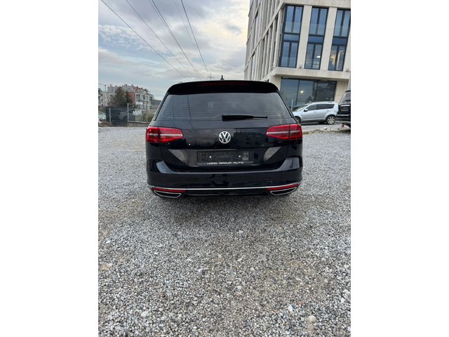 VW Passat 2.0 TDI 4Motion R-Line Camera Швейцария - автомобили, коли, обяви за нови и употребявани 5