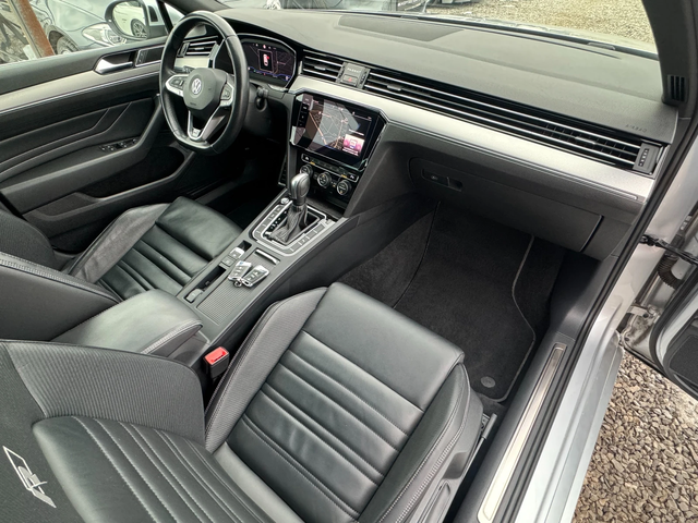VW Passat 2.0 TDI 4m R Line ! SWISS ! - автомобили, коли, обяви за нови и употребявани 10