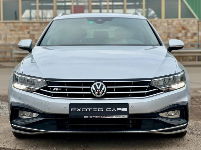 VW Passat 2.0 TDI 4m R Line ! SWISS ! - автомобили, коли, обяви за нови и употребявани 1