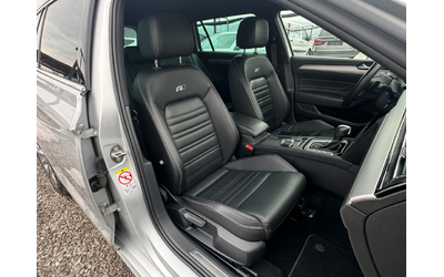 VW Passat 2.0 TDI 4m R Line ! SWISS ! - автомобили, коли, обяви за нови и употребявани 9