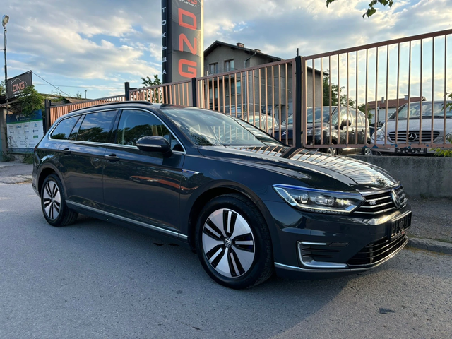 VW Passat GTE/1, 400/PLUG IN HYBRID/EURO6 - автомобили, коли, обяви за нови и употребявани 0