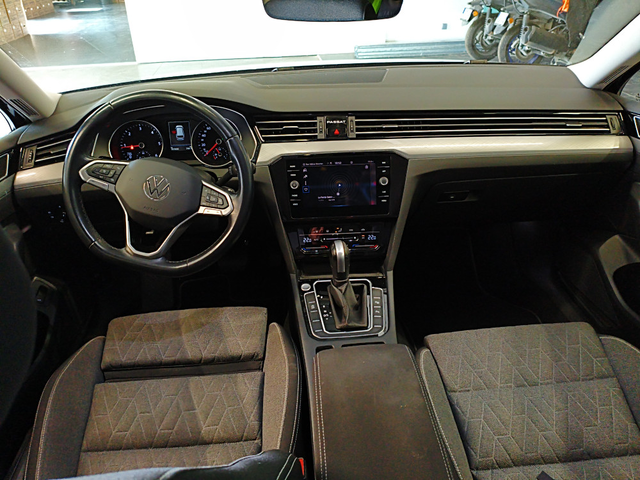 VW Passat 2.0 TDI EVO / Business/ DSG7/ Очакван ! - автомобили, коли, обяви за нови и употребявани 4