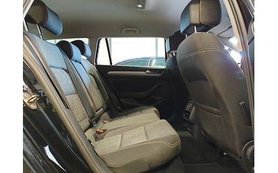 VW Passat 2.0 TDI EVO / Business/ DSG7/ Очакван ! - автомобили, коли, обяви за нови и употребявани 6