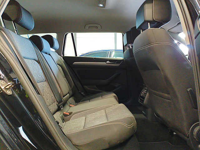 VW Passat 2.0 TDI EVO / Business/ DSG7/ Очакван ! - автомобили, коли, обяви за нови и употребявани 6