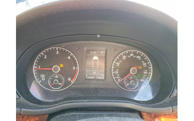 VW Passat 2.0L 4 Front-wheel Drive - автомобили, коли, обяви за нови и употребявани 9