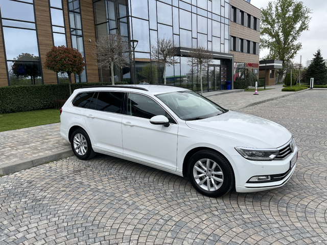 VW Passat 2.0TDI 150 к.с. Full led Disronik Navigation - автомобили, коли, обяви за нови и употребявани 2
