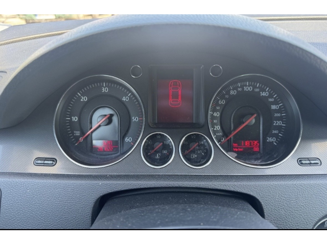 VW Passat 2.0TDI - автомобили, коли, обяви за нови и употребявани 12