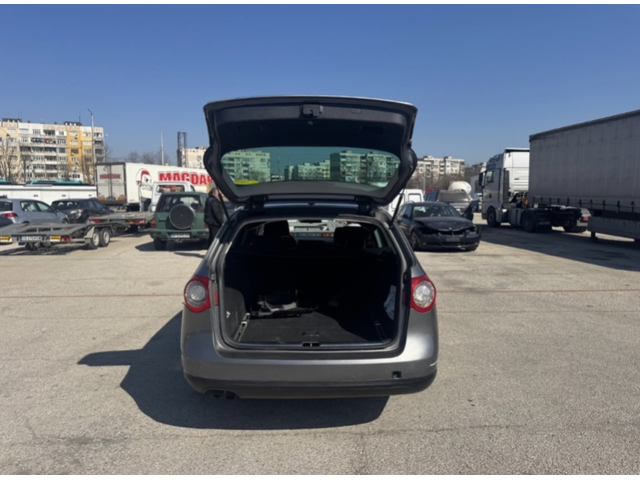 VW Passat 2.0TDI - автомобили, коли, обяви за нови и употребявани 14