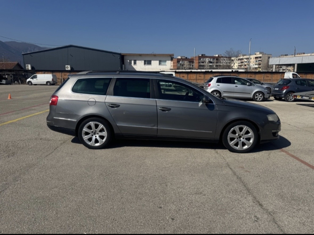 VW Passat 2.0TDI - автомобили, коли, обяви за нови и употребявани 3