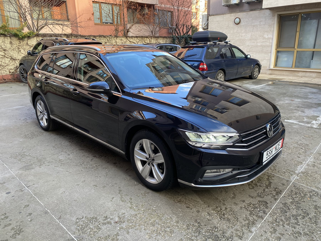 VW Passat 2.0TDI/4х4/DSG/190кс./Elegance - автомобили, коли, обяви за нови и употребявани 2
