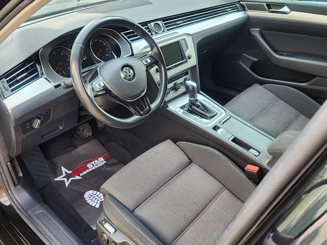 VW Passat 2.0TDI DSG - автомобили, коли, обяви за нови и употребявани 4