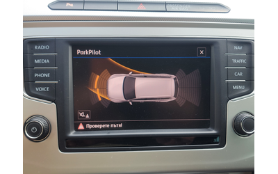 VW Passat 2.0TDI DSG - автомобили, коли, обяви за нови и употребявани 8