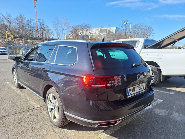 VW Passat 2.0TDI/ DSG/ 200кс./ 4x4/ Elegance/ Очакван! - автомобили, коли, обяви за нови и употребявани 3