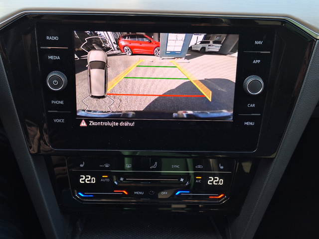 VW Passat 2.0TDI/ DSG/ 200кс./ 4x4/ Elegance/ Очакван! - автомобили, коли, обяви за нови и употребявани 9