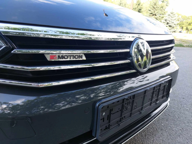 VW Passat 2, 0TDI 240ps 4x4 HIGHLINE - автомобили, коли, обяви за нови и употребявани 12