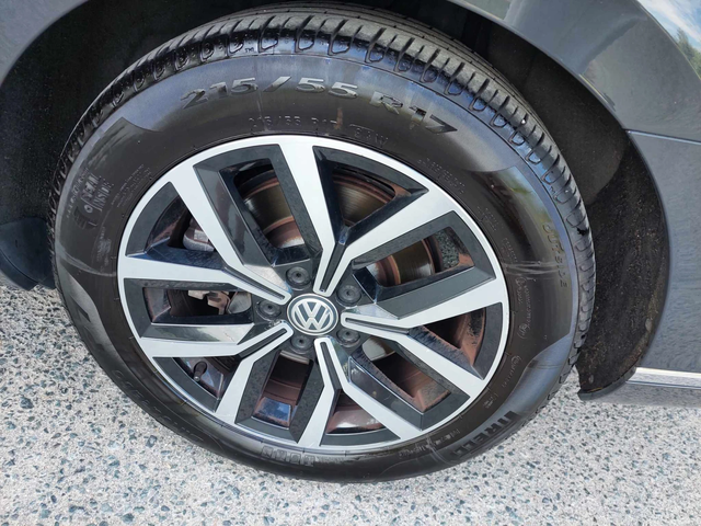 VW Passat 2, 0TDI 240ps 4x4 HIGHLINE - автомобили, коли, обяви за нови и употребявани 15