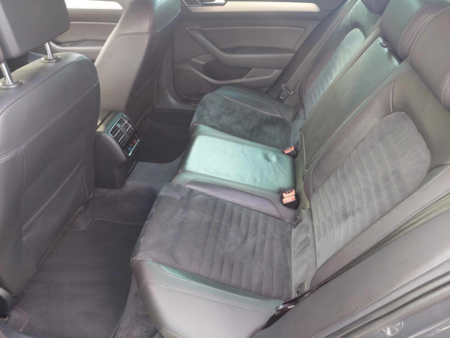 VW Passat 2, 0TDI 240ps 4x4 HIGHLINE - автомобили, коли, обяви за нови и употребявани 8