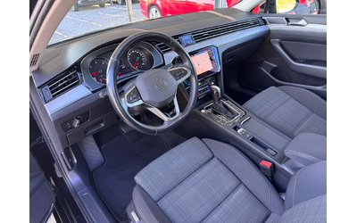 VW Passat 2.0TDI R-Line 150кс DSG* Keyless* ПЕРФЕКТЕН* - автомобили, коли, обяви за нови и употребявани 9