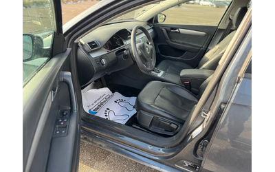 VW Passat 2.0TDI-AUTO-NAVI-177 - автомобили, коли, обяви за нови и употребявани 11