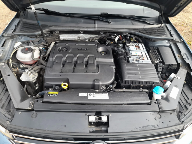 VW Passat FACELIFT-1.6TDI-NAVI-2018-6ск - автомобили, коли, обяви за нови и употребявани 7