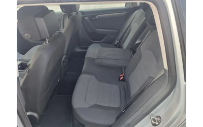 VW Passat 1.6tdi EVRO5-B - автомобили, коли, обяви за нови и употребявани 8