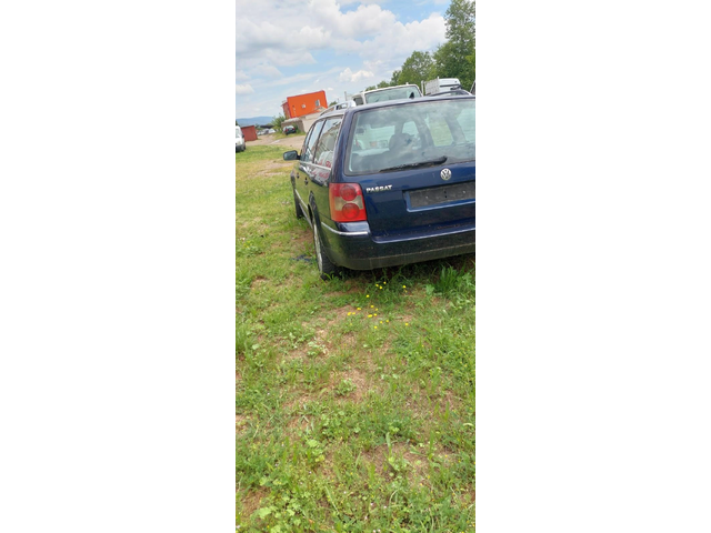 VW Passat 1.9 tdi - автомобили, коли, обяви за нови и употребявани 6