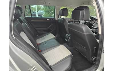 VW Passat 2.0TDI-239KC= АВТОМАТ= 4MOTION= ДИСТРОНИК= DYNAUDI - автомобили, коли, обяви за нови и употребявани 13