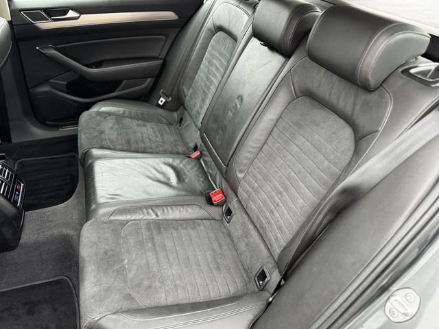 VW Passat 2.0TDI HIGHLINE - автомобили, коли, обяви за нови и употребявани 14