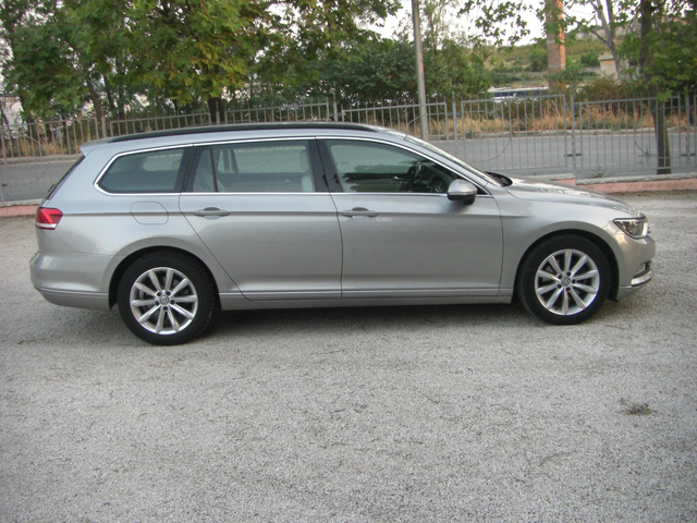 VW Passat TDI NAVI AVTOMAT EURO 6B - автомобили, коли, обяви за нови и употребявани 5