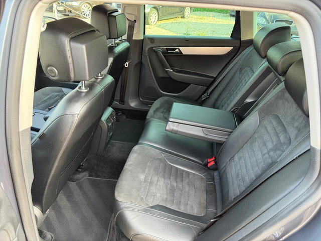 VW Passat 2.0TDI 140HP 4-MOTION * * HIGH-LINE* * - автомобили, коли, обяви за нови и употребявани 7