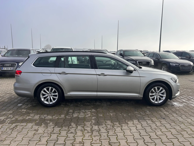VW Passat 2.0TDI AVTOMAT/NAVI EURO 6 - автомобили, коли, обяви за нови и употребявани 4
