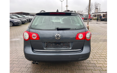 VW Passat 2.0TDI NAVI EURO 5 - автомобили, коли, обяви за нови и употребявани 6