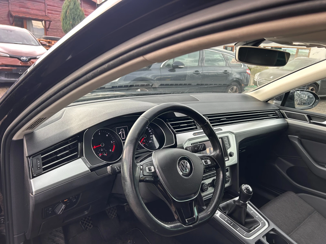 VW Passat 2.0TDI NAVI EURO 6 - автомобили, коли, обяви за нови и употребявани 10