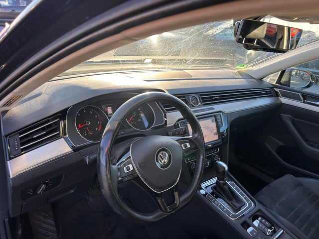VW Passat 2.0TSI R-LINE 4MOTION/AVTOMAT/PANORAMA/KOJA EURO 6 - автомобили, коли, обяви за нови и употребявани 12