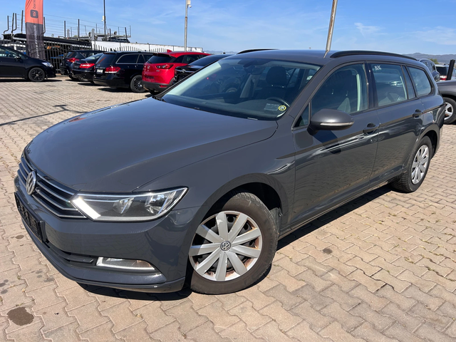 VW Passat 1.6TDI AVTOMAT/NAVI EURO 6 - автомобили, коли, обяви за нови и употребявани 0