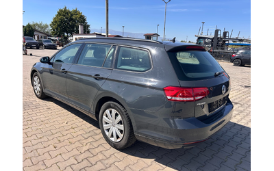 VW Passat 1.6TDI AVTOMAT/NAVI EURO 6 - автомобили, коли, обяви за нови и употребявани 7