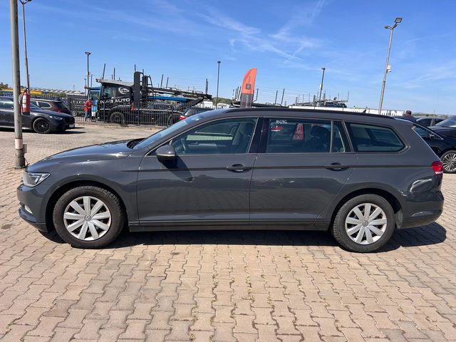 VW Passat 1.6TDI AVTOMAT/NAVI EURO 6 - автомобили, коли, обяви за нови и употребявани 8