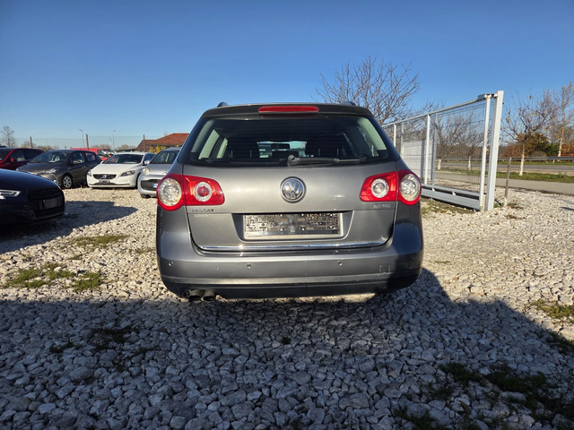 VW Passat 2.0tdi* Italy* - автомобили, коли, обяви за нови и употребявани 5